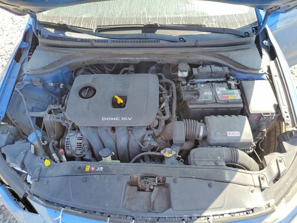 2017 HYUNDAI ELANTRA SE Base