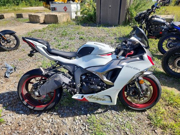 2025 KAWASAKI NINJA 600