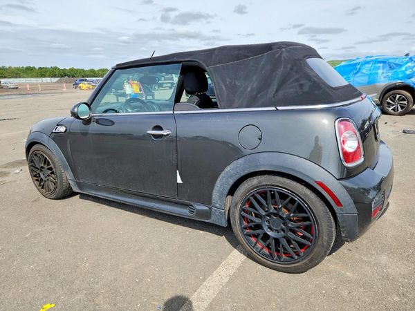 2014 MINI COOPER