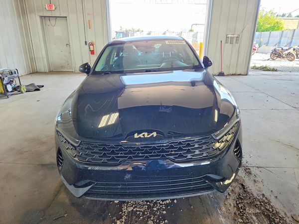 2022 KIA K5