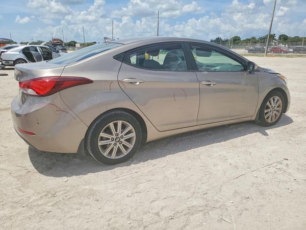 2015 HYUNDAI ELANTRA