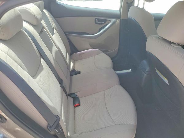 2015 HYUNDAI ELANTRA