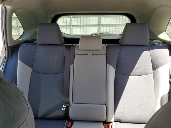 2019 TOYOTA RAV4 XLE / XLE Premium 4WD