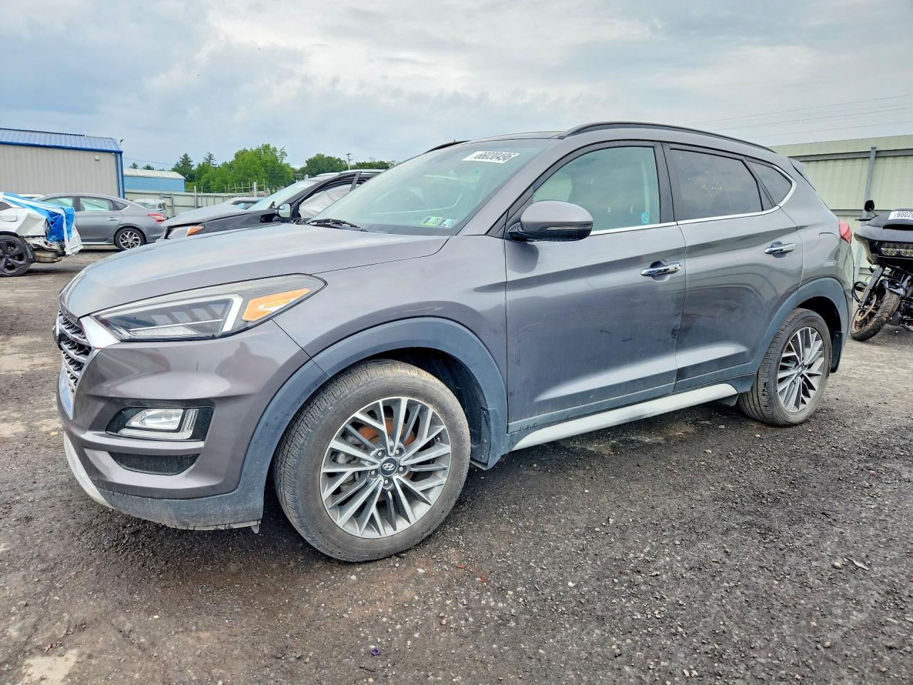 2020 HYUNDAI TUCSON — Front 3/4