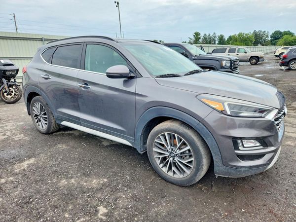 2020 HYUNDAI TUCSON — Passenger 3/4