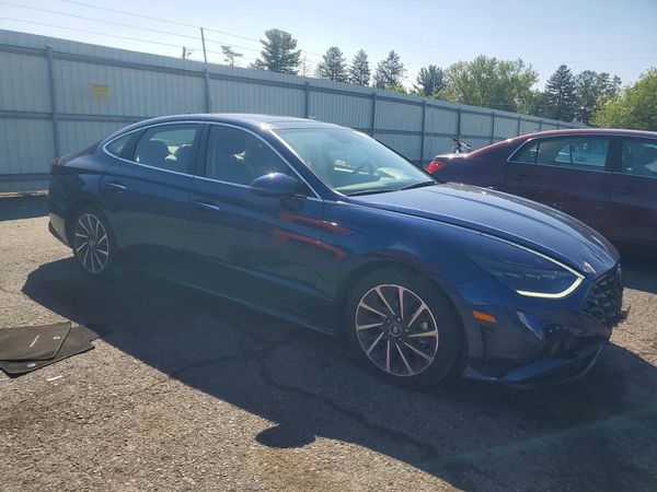 2022 HYUNDAI SONATA Limited