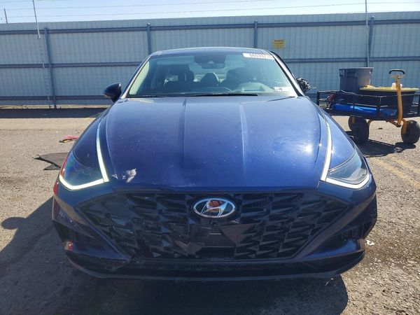 2022 HYUNDAI SONATA Limited
