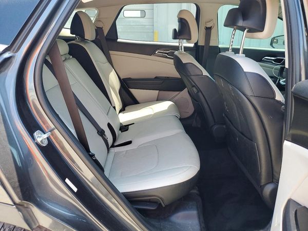 2023 KIA SPORTAGE