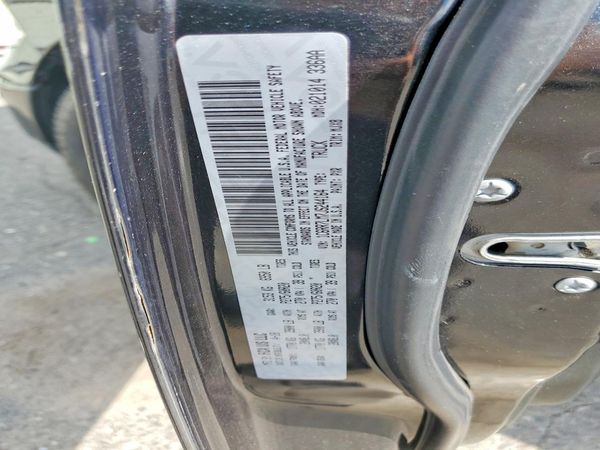 2018 RAM 1500 SLT