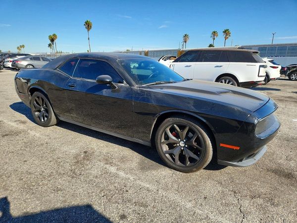2015 DODGE CHALLENGER SXT