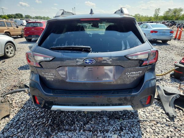2022 SUBARU OUTBACK Touring