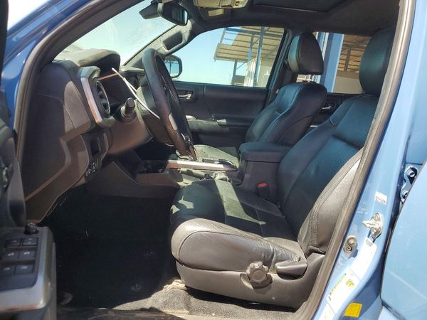 2019 TOYOTA TACOMA Limited