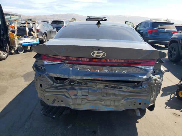 2026 HYUNDAI ELANTRA