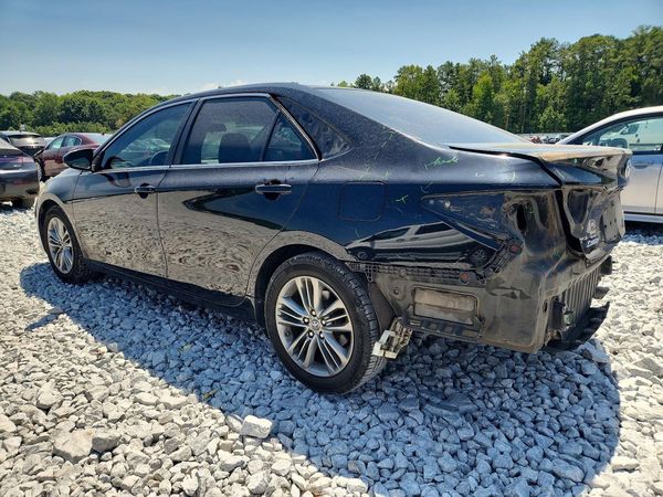 2015 TOYOTA CAMRY