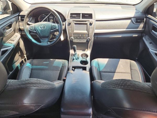 2015 TOYOTA CAMRY