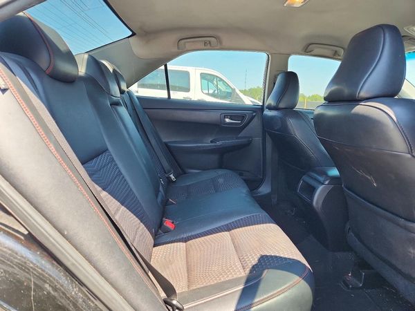 2015 TOYOTA CAMRY