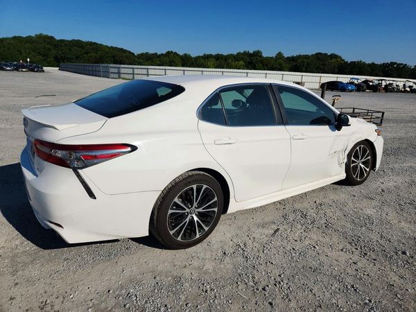 2018 TOYOTA CAMRY L/LE/SE/XLE