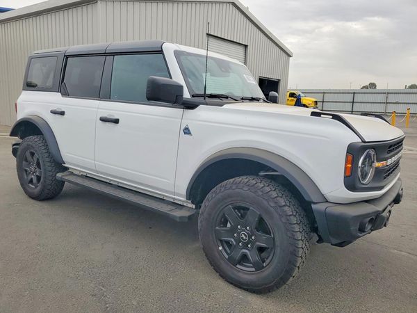 2024 FORD BRONCO Black Diamond