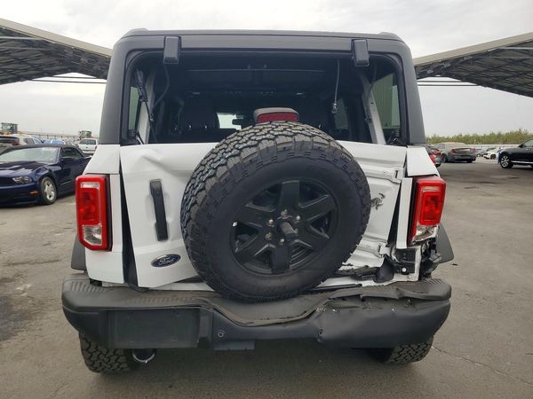 2024 FORD BRONCO Black Diamond