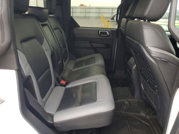 2024 FORD BRONCO Black Diamond