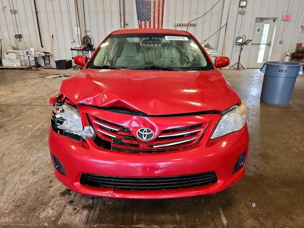 2013 TOYOTA COROLLA