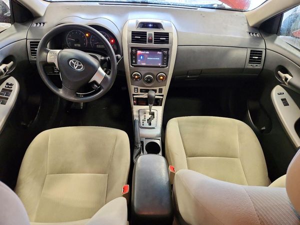 2013 TOYOTA COROLLA