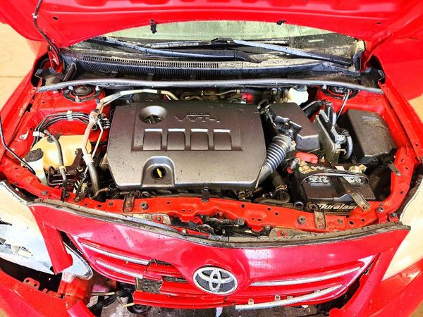 2013 TOYOTA COROLLA