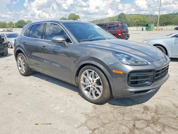 2019 PORSCHE CAYENNE Turbo