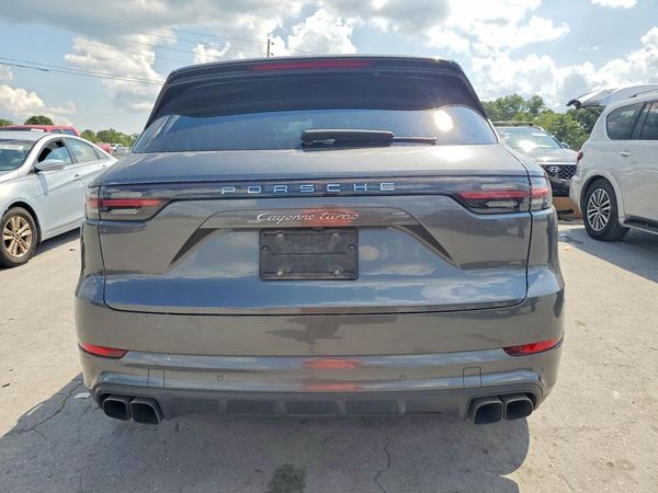 2019 PORSCHE CAYENNE Turbo