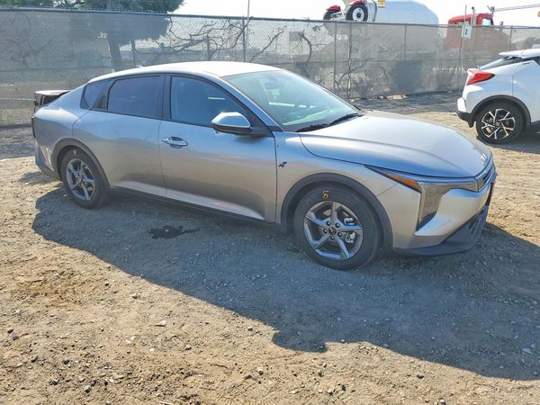 2026 KIA K4