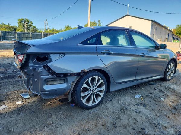 2014 HYUNDAI SONATA