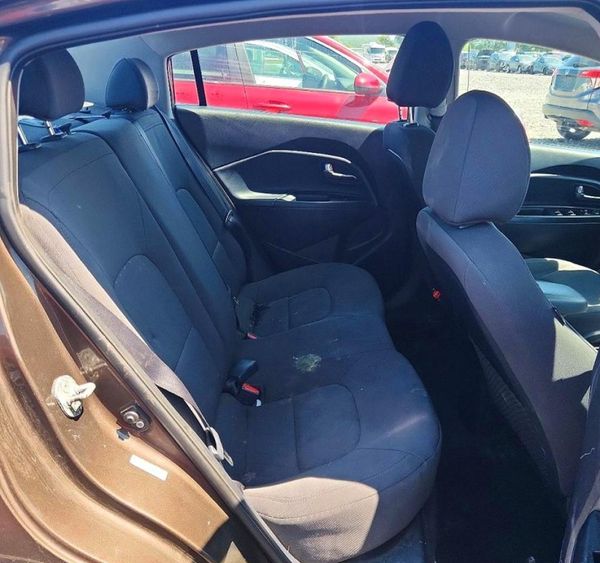 2016 KIA RIO