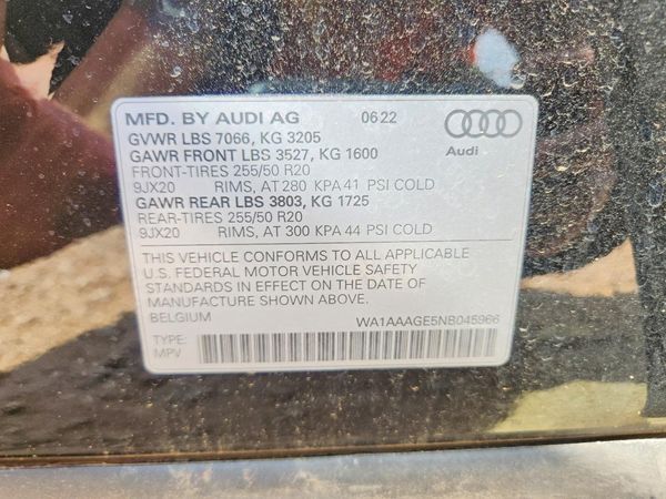 2022 AUDI E-TRON quattro Premium