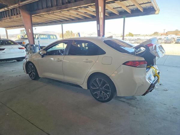 2021 TOYOTA COROLLA