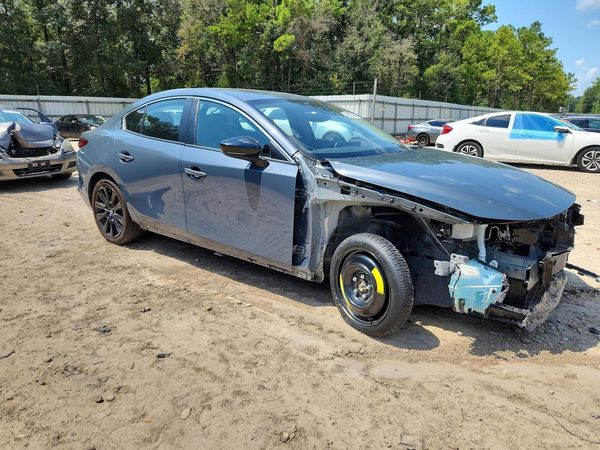 2022 MAZDA 3