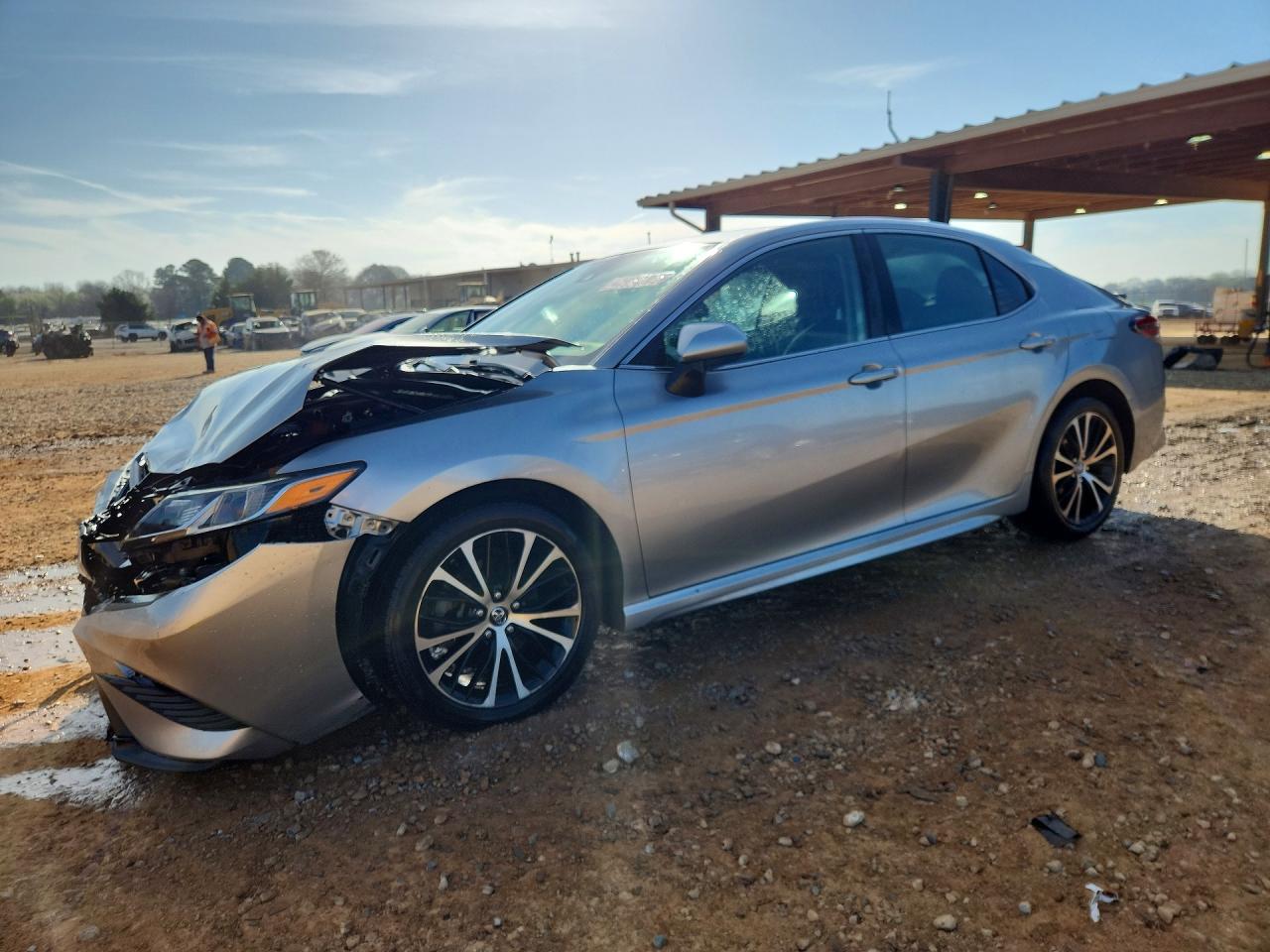 2019 TOYOTA CAMRY