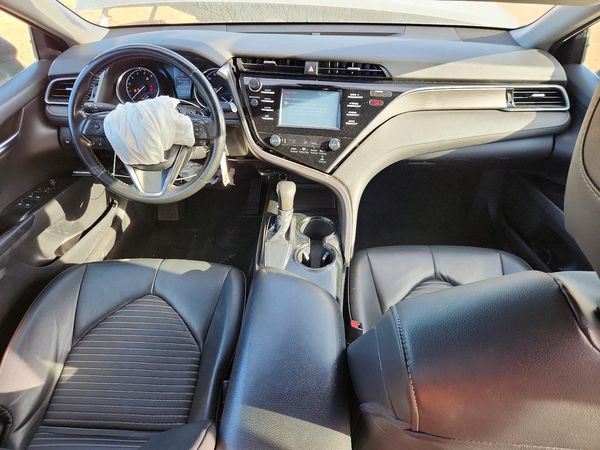 2019 TOYOTA CAMRY
