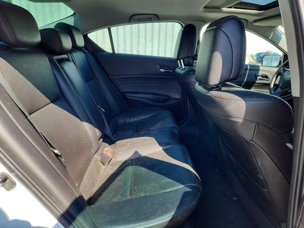 2016 ACURA ILX Premium/Tech
