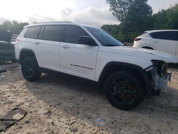 2025 JEEP CHEROKEE Limited — Passenger 3/4