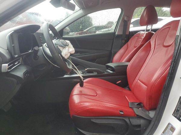 2021 HYUNDAI ELANTRA