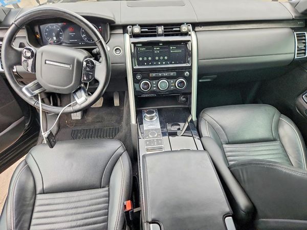 2019 LAND ROVER DISCOVERY HSE Luxury