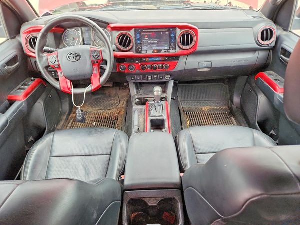 2018 TOYOTA TACOMA Limited