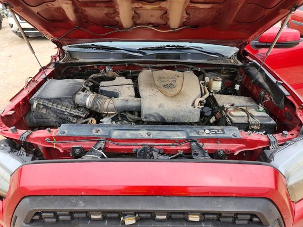 2018 TOYOTA TACOMA Limited