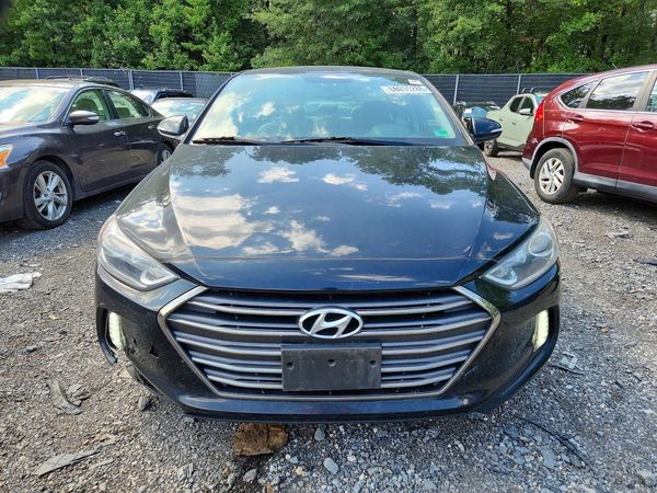 2017 HYUNDAI ELANTRA