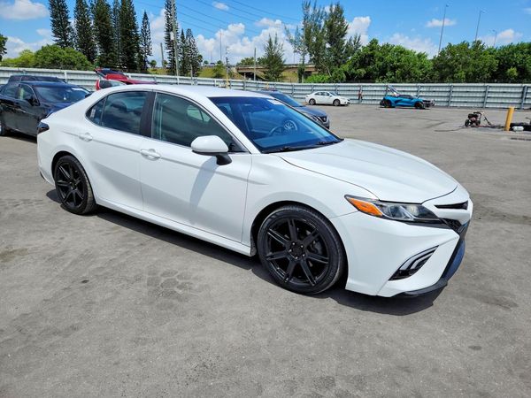 2018 TOYOTA CAMRY L/LE/SE/XLE