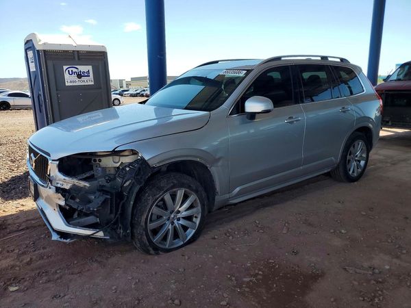2018 VOLVO XC90