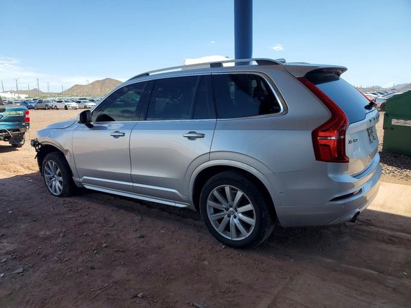 2018 VOLVO XC90