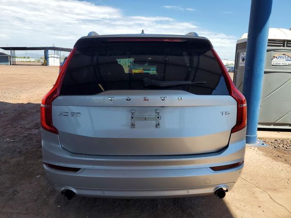 2018 VOLVO XC90