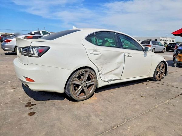 2013 LEXUS IS