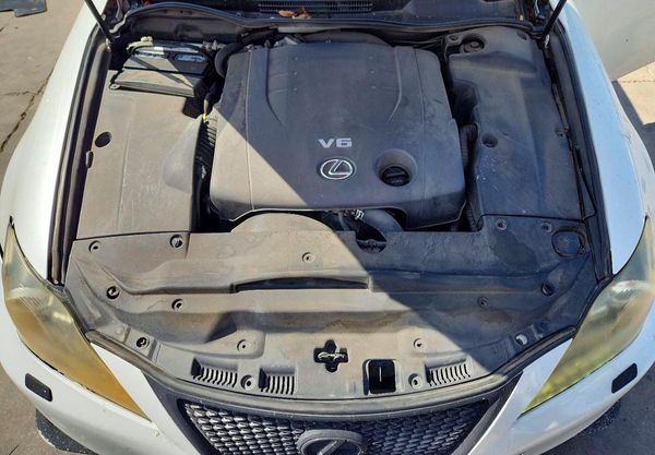 2013 LEXUS IS